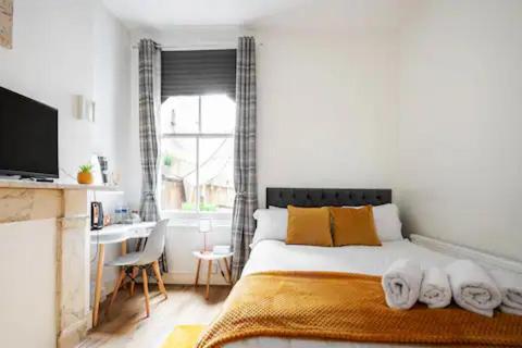 לונדון Alross Room With Breakfast מראה חיצוני תמונה